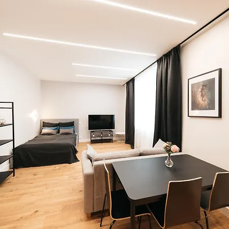 Forest View Front Line Apartment On Dzintaru Avenue Jurmala Exterior photo