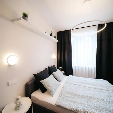 Forest View Front Line Apartment On Dzintaru Avenue Jurmala Exterior photo